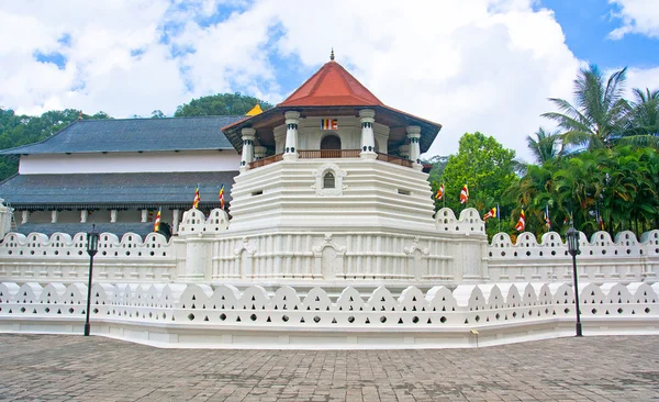 Tempel van de Heilige Tooth Relic, Sri Lanka — Stockfoto