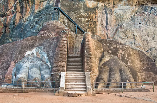 Sigiriya Rock Fortress, Sri Lanka — Stock Photo, Image