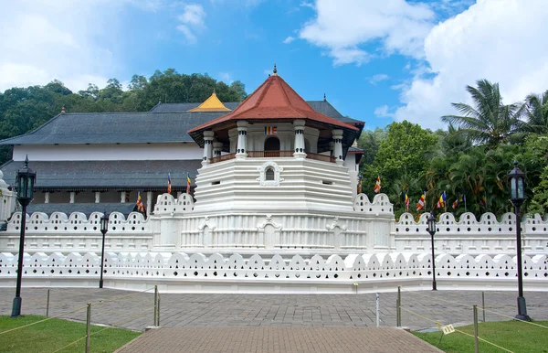 Templo de la Reliquia del Diente Sagrado, Kandy Sri Lanka —  Fotos de Stock