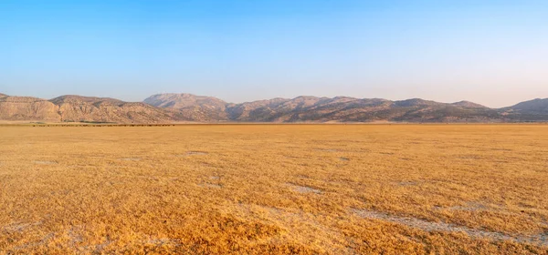 Grasslands Dasht Arjan Široké Panorama Podzimním Travnatým Polem Horami Pozadí — Stock fotografie