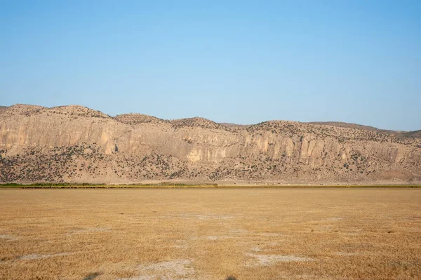 Grasslands Dasht Arjan Široké Panorama Podzimním Travnatým Polem Horami Pozadí — Stock fotografie