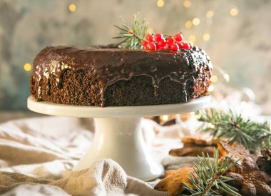 Geleneksel Xmas sembolleri şeklinde ev yapımı zencefilli kek - şeker kamışı, zencefilli ekmek adam, xmas ağacı