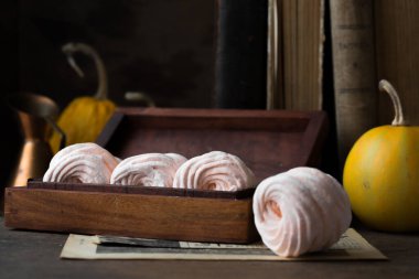 Ev yapımı krema seti, nonoş.