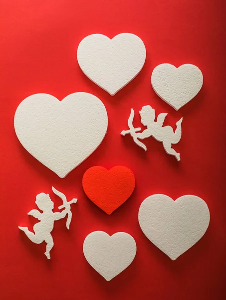 Sílhueta Cupido Voador Com Corações Bandeiras Dia Dos Namorados Felizes — Fotografia de Stock