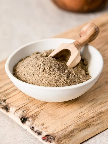 Polvo Maca Ecológico Lepidium Meyenii Fondo Madera — Foto de Stock