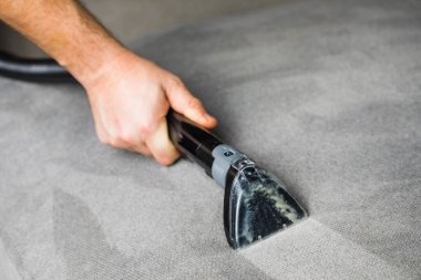 profesyonel bir kanepe Döşeme Temizleme