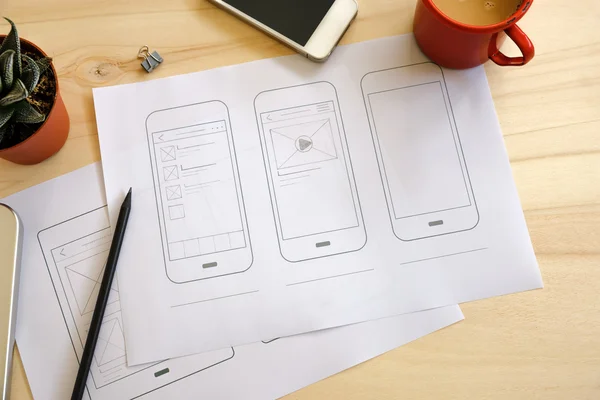 UI tel kafes çizimler ile Designer Danışma