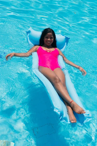Young Smiling African Girl Bikini Having Fun Inflatable Swimming Pool —  Fotos de Stock
