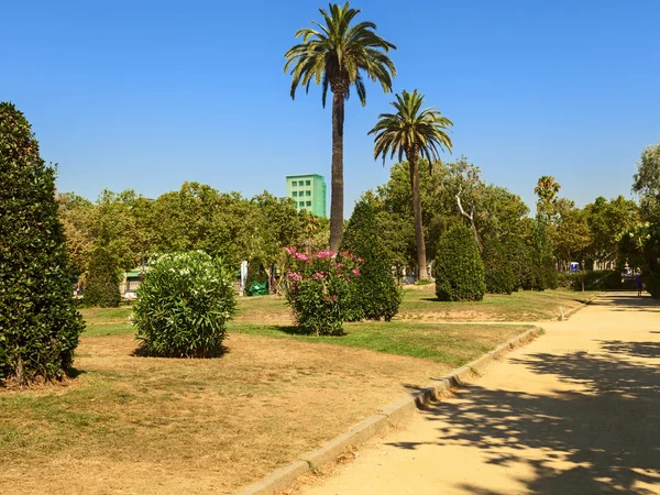 Ciutadella garten in der stadt barcelona — Stockfoto