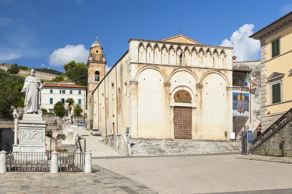 Pietrasanta kostel — Stock fotografie