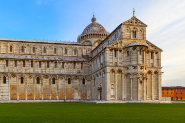 Piazza dei miracoli görünümü