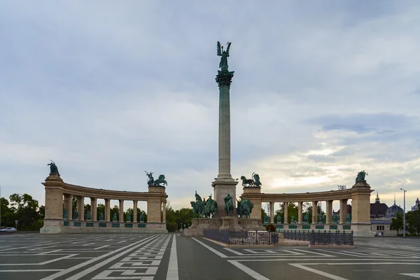 Plac Bohaterów — Zdjęcie stockowe