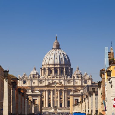 San peter Bazilikası'na görünümü