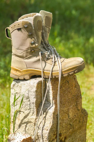 Velhas botas de combate militares — Fotografia de Stock