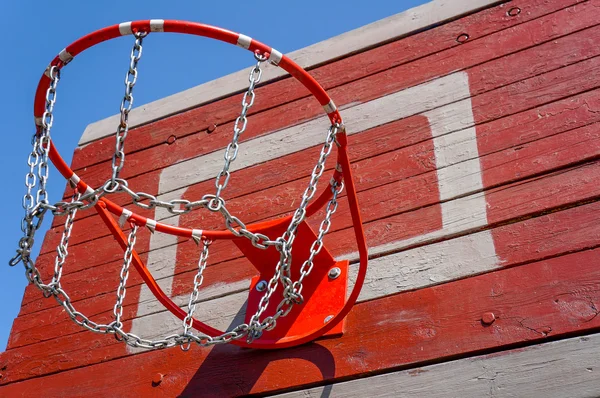 Basketballkorb aus Holz — Stockfoto