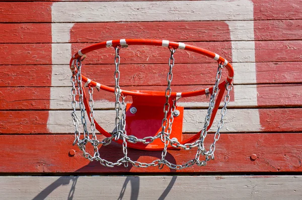 Basketballkorb aus Holz — Stockfoto