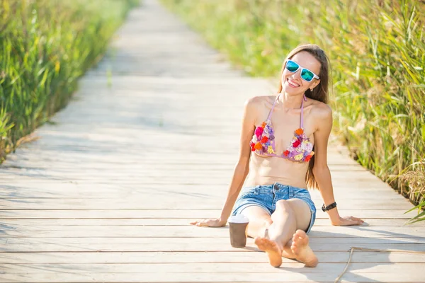 Hot beautiful woman in bikini — Stock Photo, Image