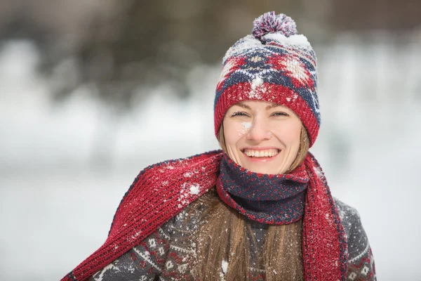 Beautiful winter girl — Stock Photo, Image