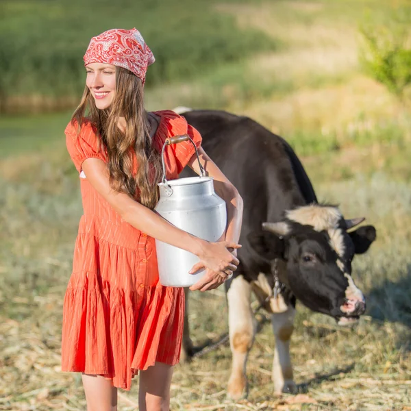 Žena na farmě — Stock fotografie