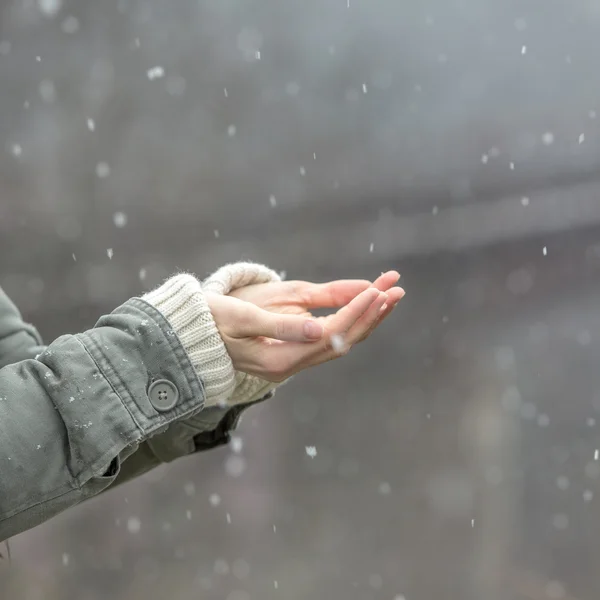 冬天快乐第一场雪 — 图库照片