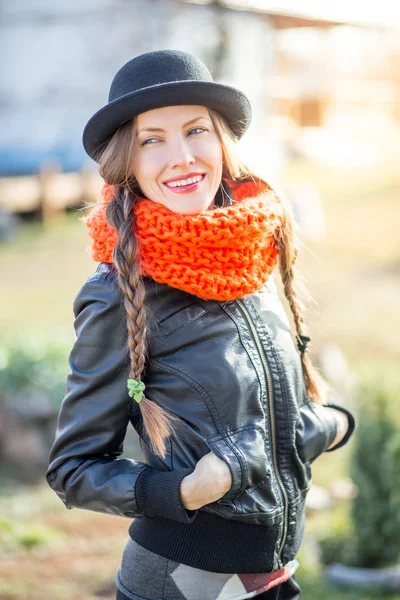 Romantic young woman in hat — Stock Photo, Image