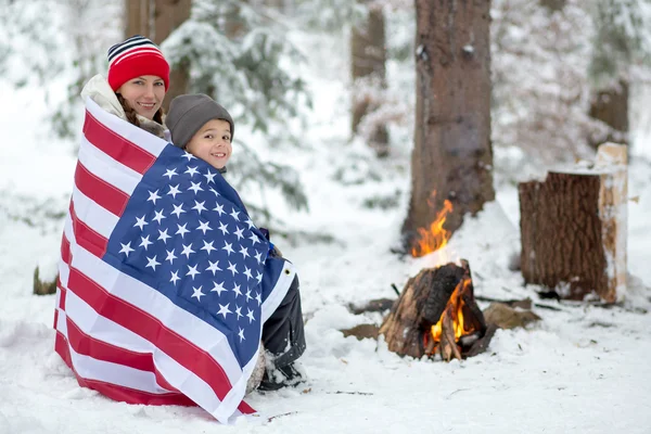 Família americana de inverno — Fotografia de Stock