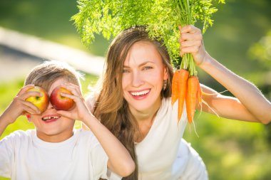 sebze ile mutlu bir aile