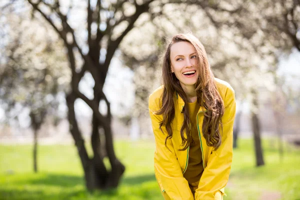 Spring woman — Stock Photo, Image