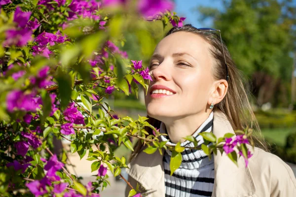 Smell of spring — Stock Photo, Image