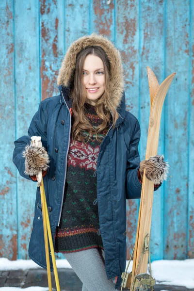 Ski woman over vintage blue — Stock Photo, Image