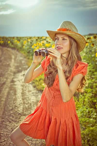 Beautiful traveler — Stock Photo, Image