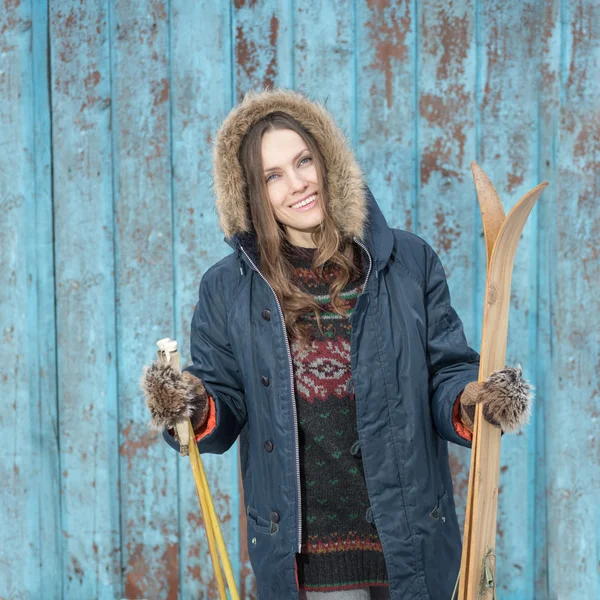 Retro ski woman — Stock Photo, Image