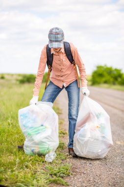 çöp toplama kadın