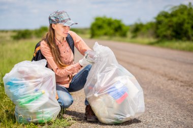 çöp toplama kadın