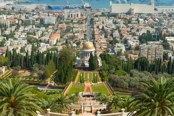 En vacker bild av de bahai trädgårdarna i haifa israel. — Stockfoto