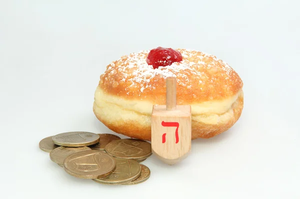 Hanukkah doughnut - Traditional jewish holiday food. — Stock Photo, Image