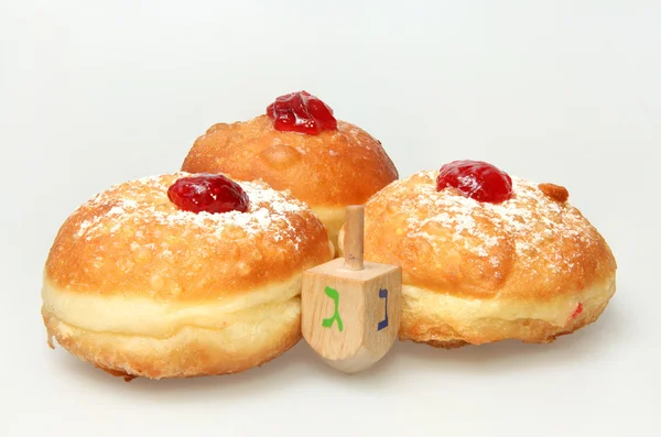 Hanuka halka - geleneksel Yahudi tatil gıda.