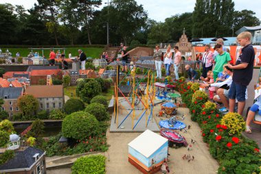 Madurodam ünlü minyatür Parkı ve turistik cazibe