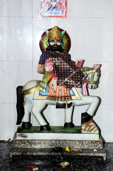 Rajasthan 'ın halk tanrısı Baba Ramdev Ji Maharaj' ın güzel manzarası.