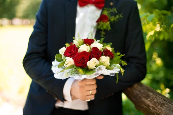 Belo buquê de casamento — Fotografia de Stock