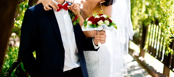 Beautiful wedding couple — Stock Photo, Image