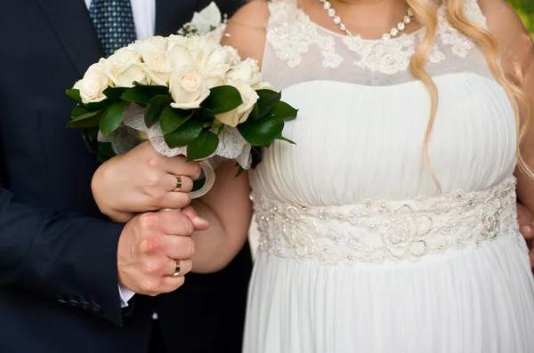 Hochzeitspaar verliebt — Stockfoto