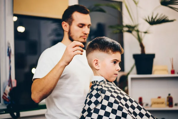 Young Barber Making Haircut Cute Little Boy Salon — Stock Photo, Image