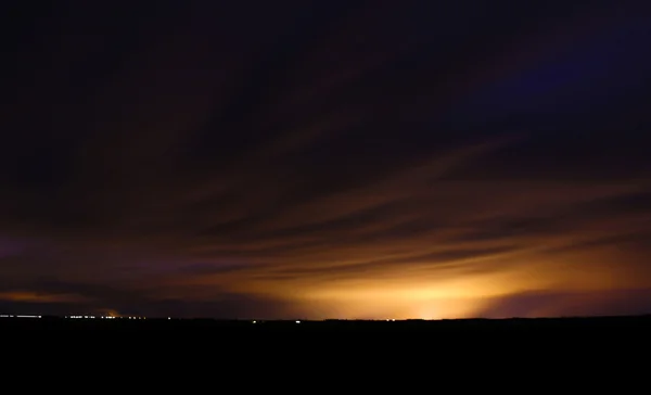 Gouden zonsondergang — Stockfoto