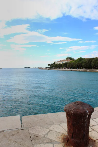 Junto al mar en Croacia — Foto de Stock