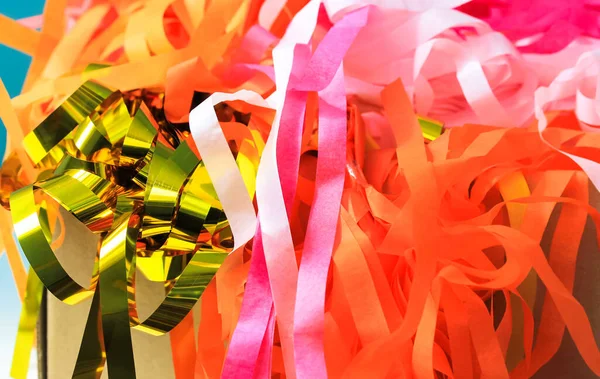 Guirnalda Borla Multicolor Primer Plano Fondo Festivo Celebración Mezclado Dorado — Foto de Stock