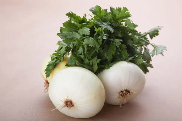 soğan ve maydanoz 