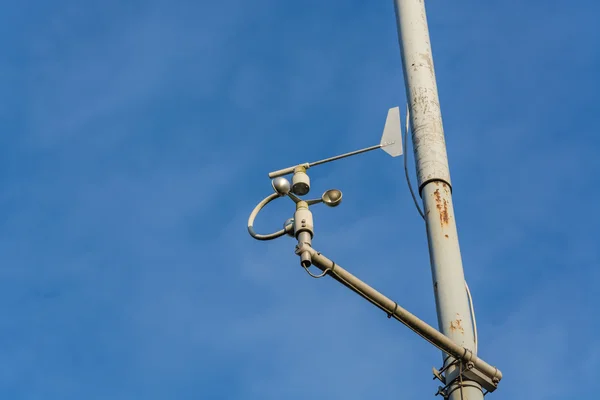 Weather station with anemometer — Stock Photo, Image