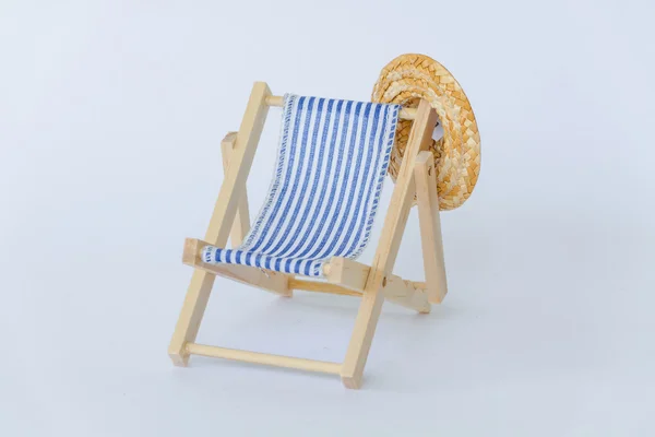 Blue white striped summer deck chair — Stock Photo, Image