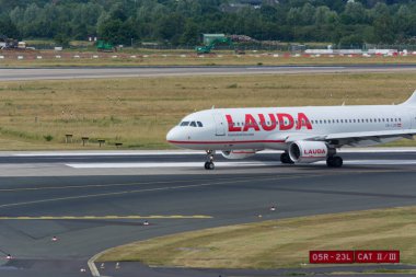 DÜKSELDORF, NRW, ALMANA - 18 Haziran 2019